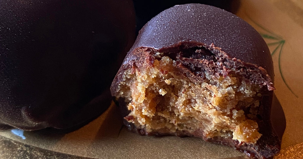 Gingernut Chocolate with Ceremonial Cacao